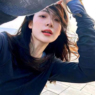 晓看南山暮看云