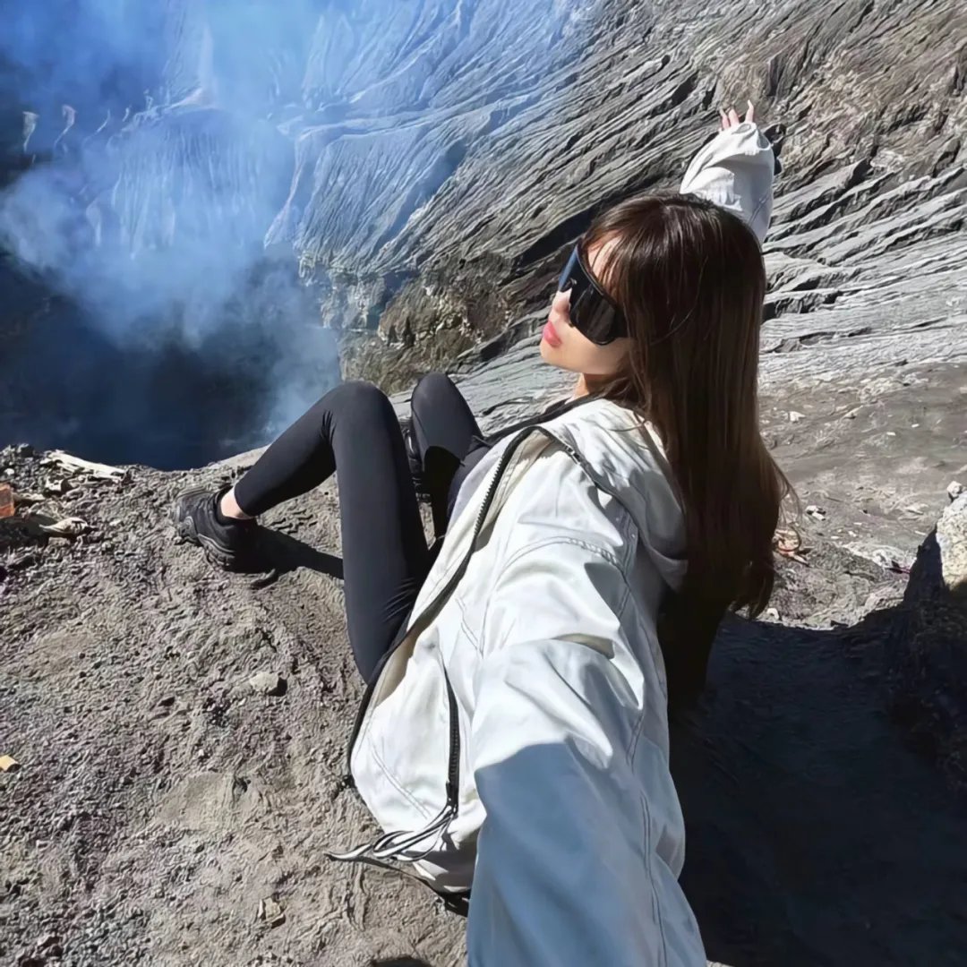 买地方报的女人：作家杉本隆治的推理